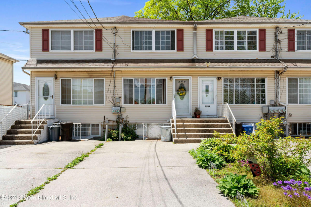 208 LAKE AVE, STATEN ISLAND, NY 10303, photo 1 of 23