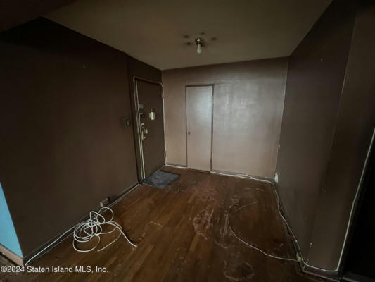 350 RICHMOND TER APT 3M, STATEN ISLAND, NY 10301, photo 4 of 14